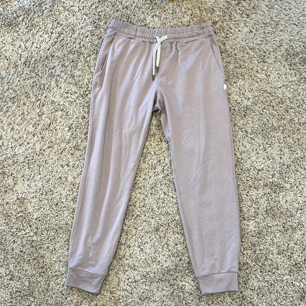 Vuori women’s jogger XS